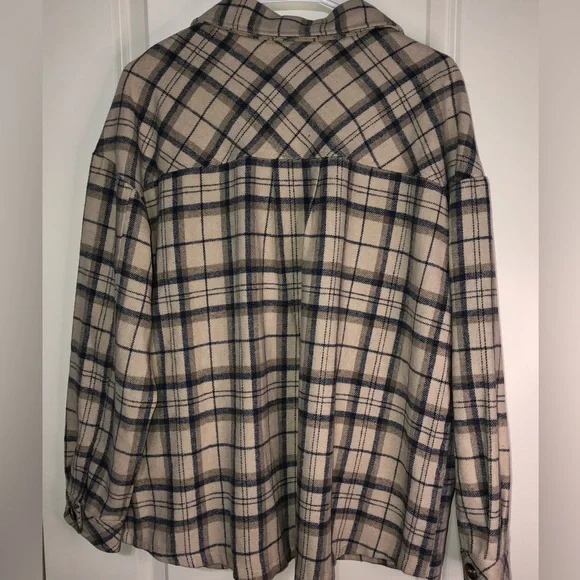 Mittoshop Plaid Flannel Shacket Jacket Size Large New - Picture 5 of 8